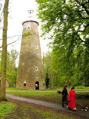The Shot Tower. Photograph by Yvonne Hewett