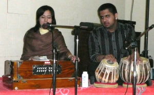 Rani and her band, picture by Yvonne Hewett